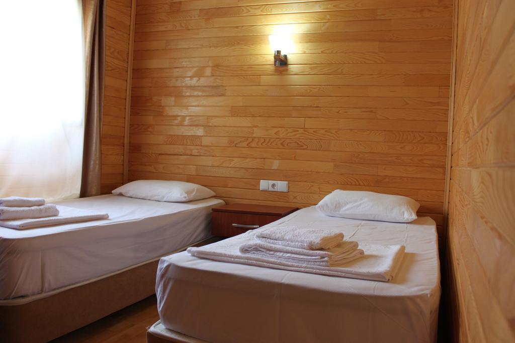 Yildiz Pension Bungalows Cirali Exterior photo