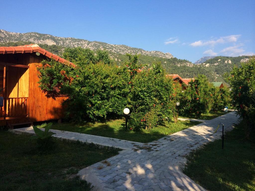 Yildiz Pension Bungalows Cirali Exterior photo